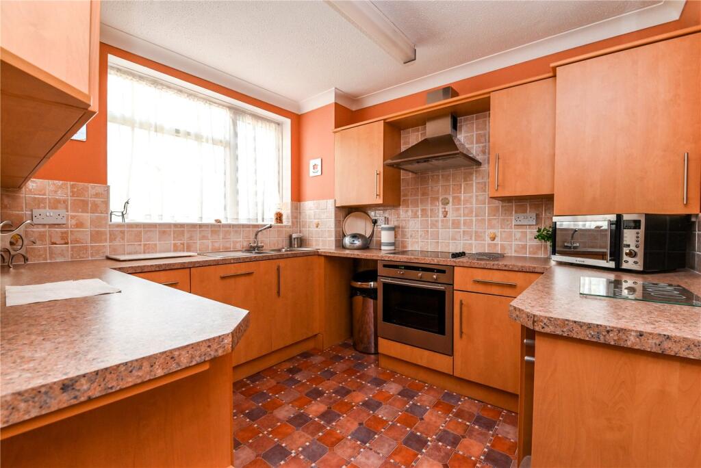 Additional image 5 of Janred Court, Sea Road, Barton on Sea, Hampshire, BH25