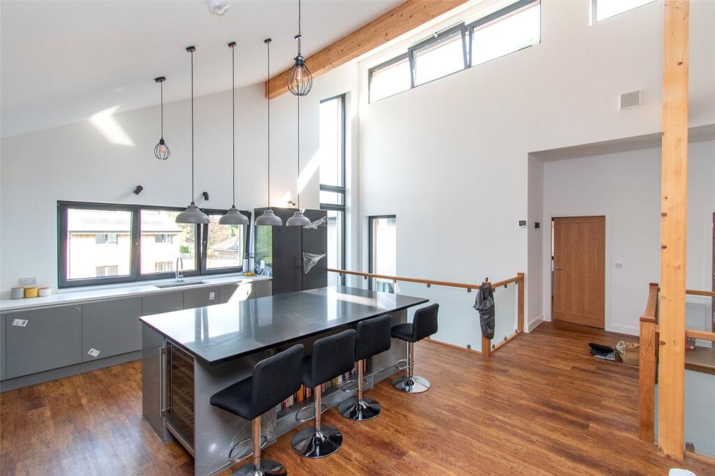 Additional image 12 of Park Street Lane, Park Street, St. Albans, Hertfordshire, AL2