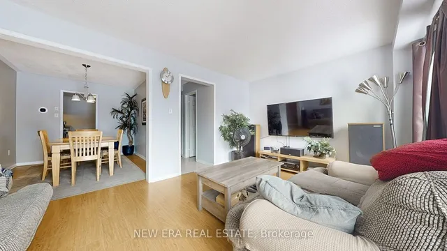 Additional image 20 of 17 Caruso Dr