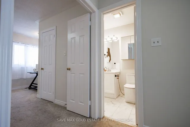 Additional image 32 of 108 GLENASHTON Dr