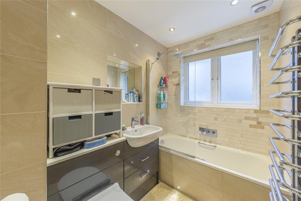 Additional image 13 of Saberton Close, Redbourn, St. Albans, AL3