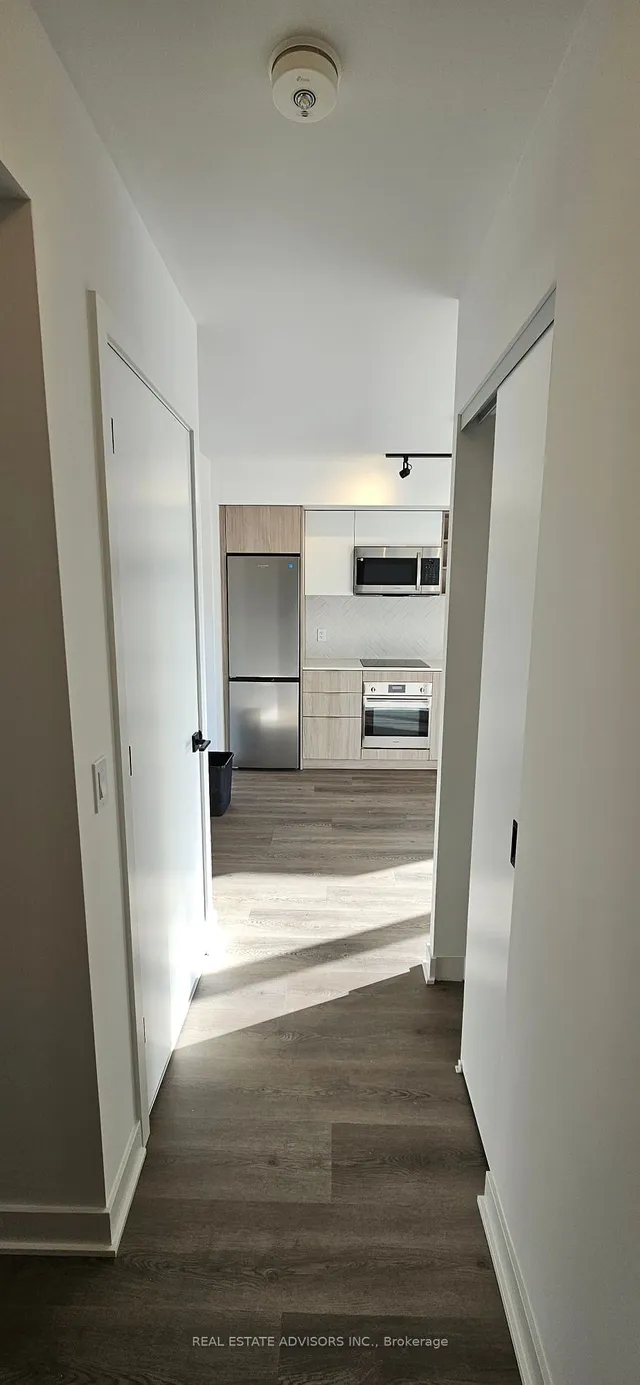 Additional image 11 of 36 Zorra St Unit 502