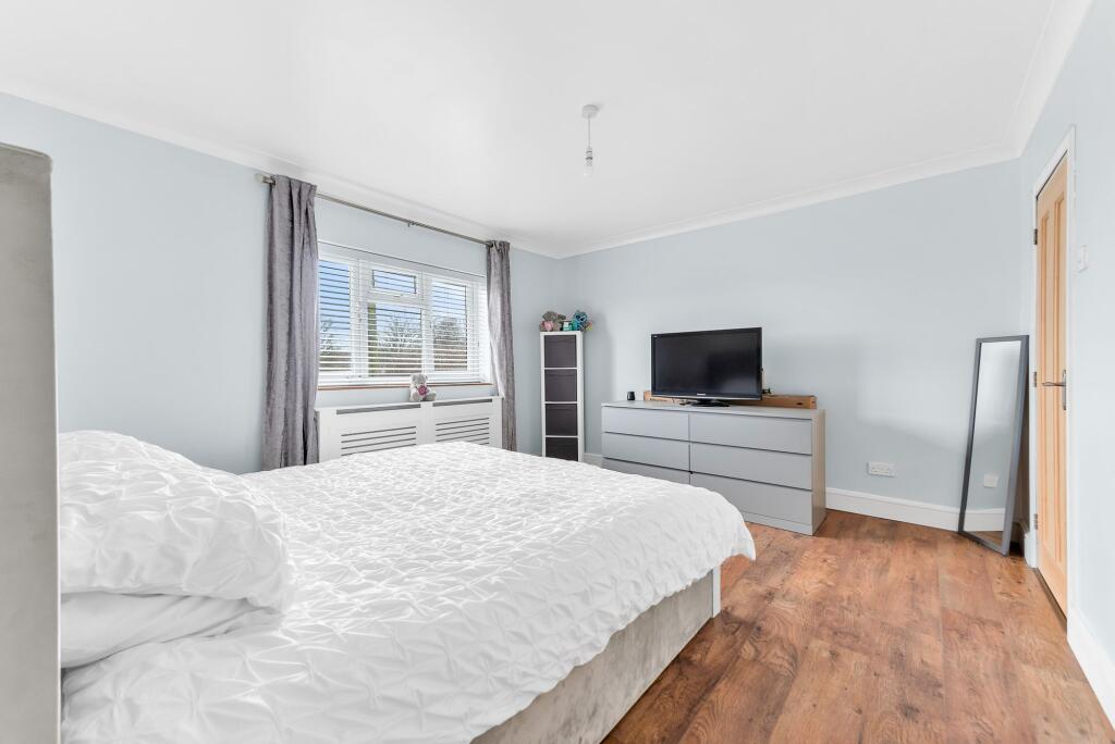 Additional image 8 of Slades Drive, Chislehurst, BR7