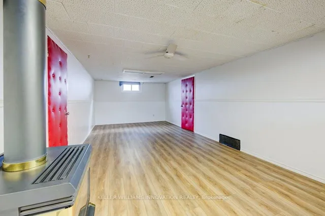 Additional image 26 of 11 Harber Ave