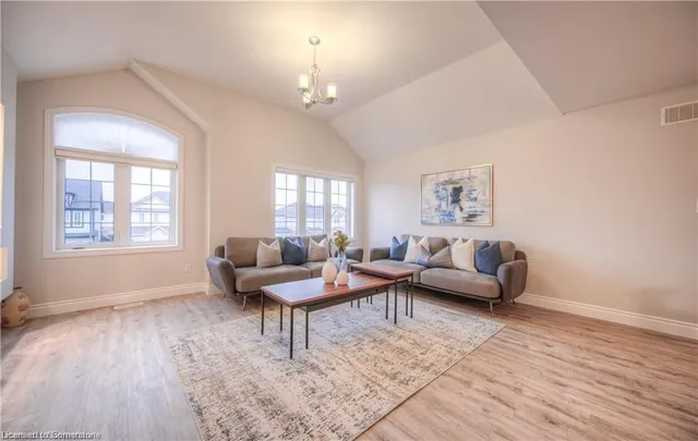 Additional image 26 of 38 Mistywood St