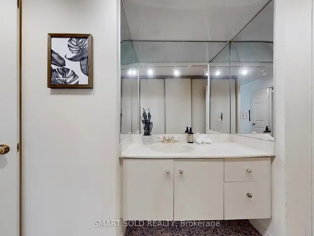 Additional image 33 of 195 St Patrick St Unit 905