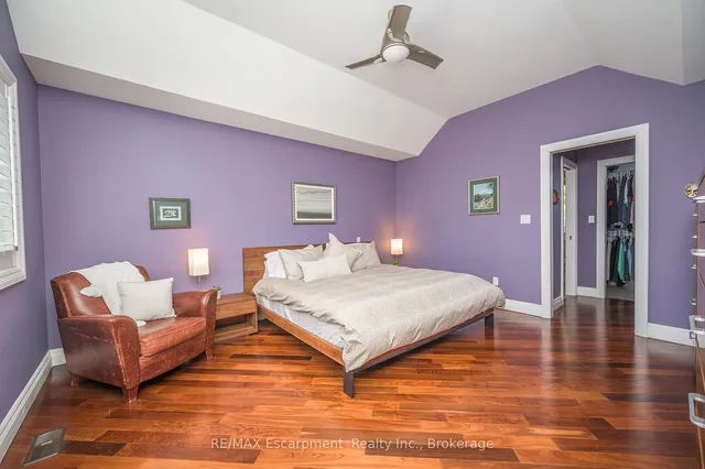 Additional image 21 of 402 PATRICIA Dr