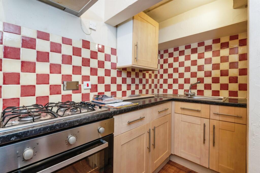 Additional image 7 of School Lane, Bradford