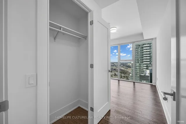 Additional image 20 of 30 Inn On The Park Dr Unit 3303