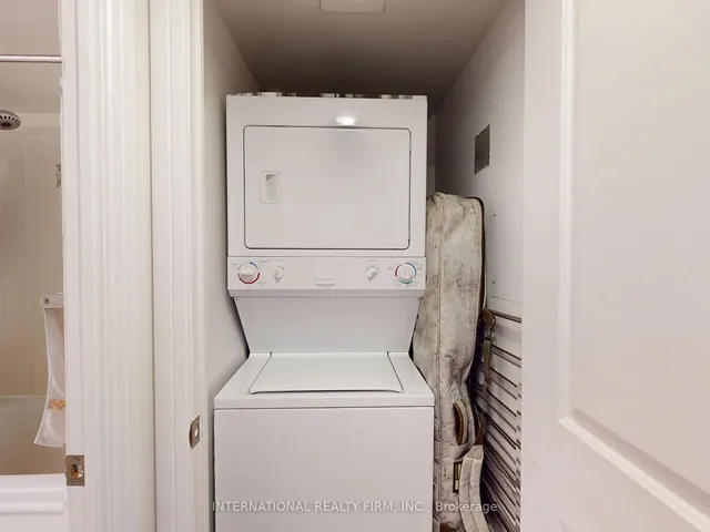 Additional image 14 of 31 Bales Ave Unit 816