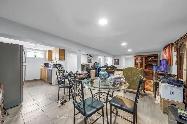 Additional image 35 of 8 SHYNAL Ave