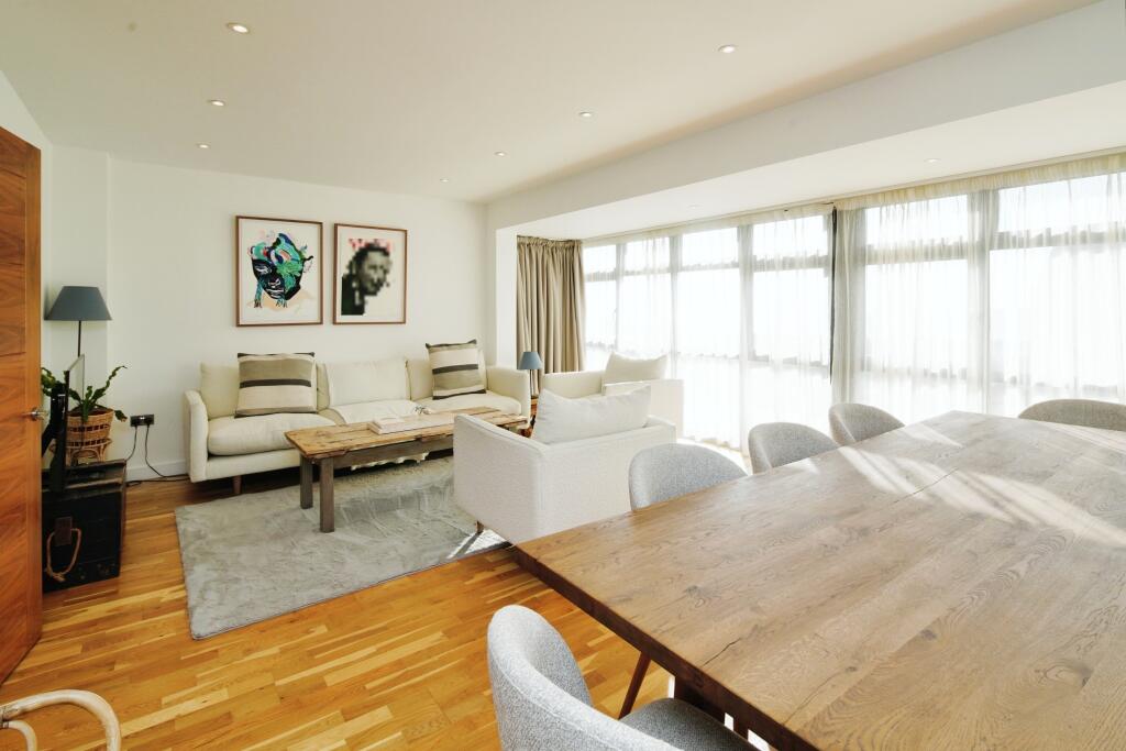 Additional image 22 of Cliff Road, Brighton, BN2