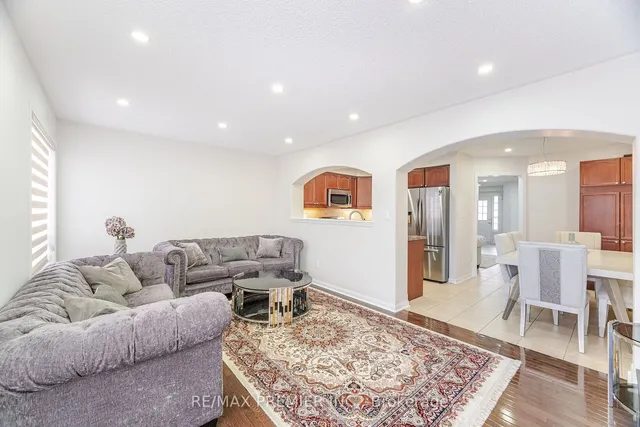 Additional image 15 of 3 Coachlight Cres