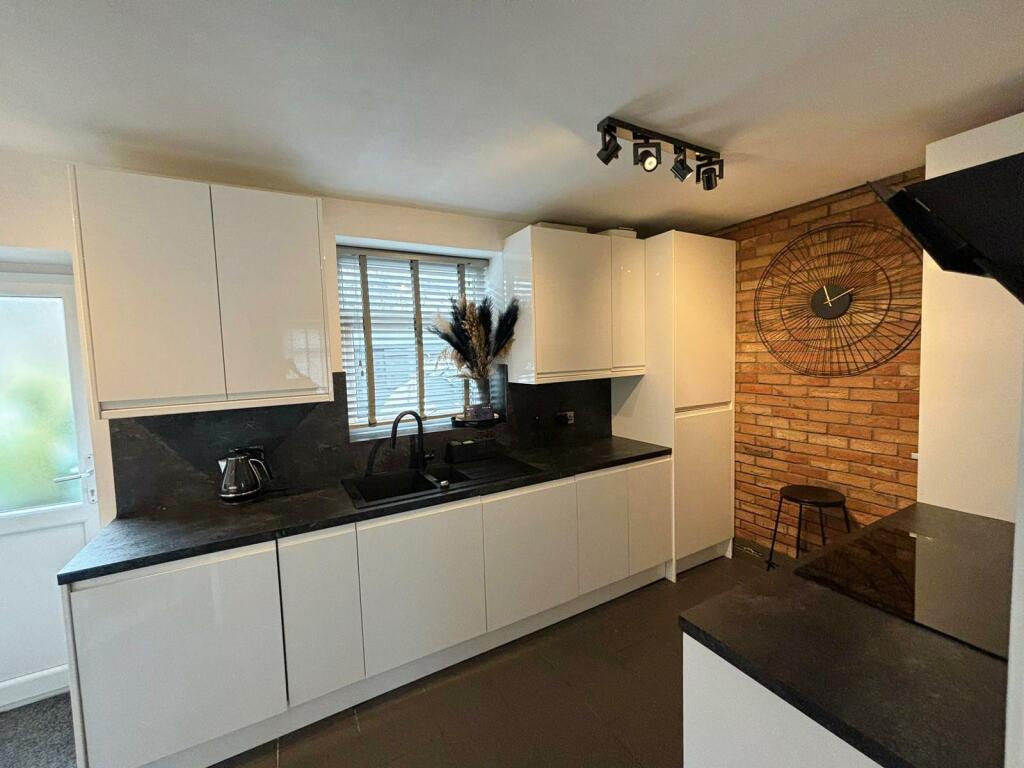 Additional image 5 of Heol Cadrawd, Llangynwyd, Maesteg