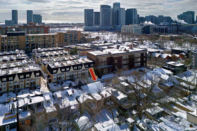 Additional image 35 of 734 Adelaide St