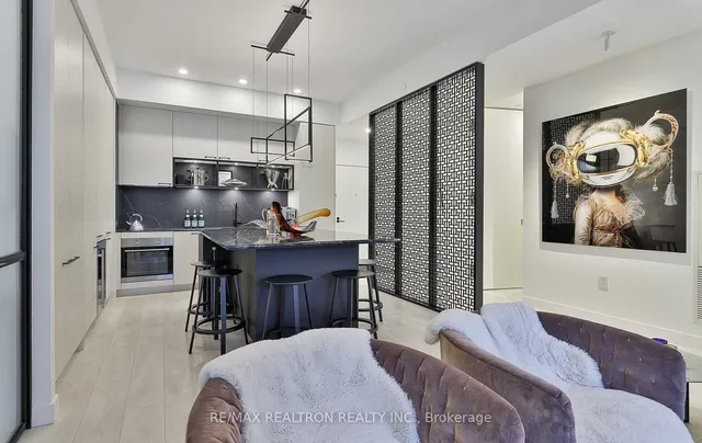 Additional image 9 of 505 Richmond St Unit 419