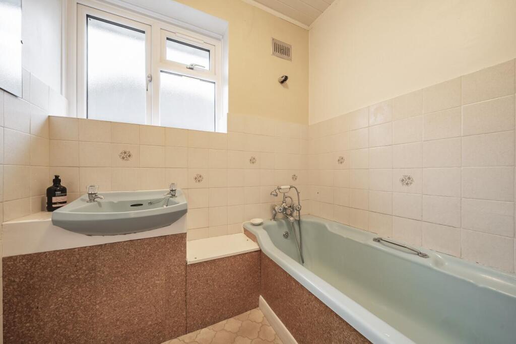 Additional image 15 of Little Court, West Wickham