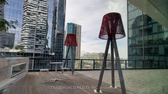 Additional image 13 of 100 Harbour St Unit 2703