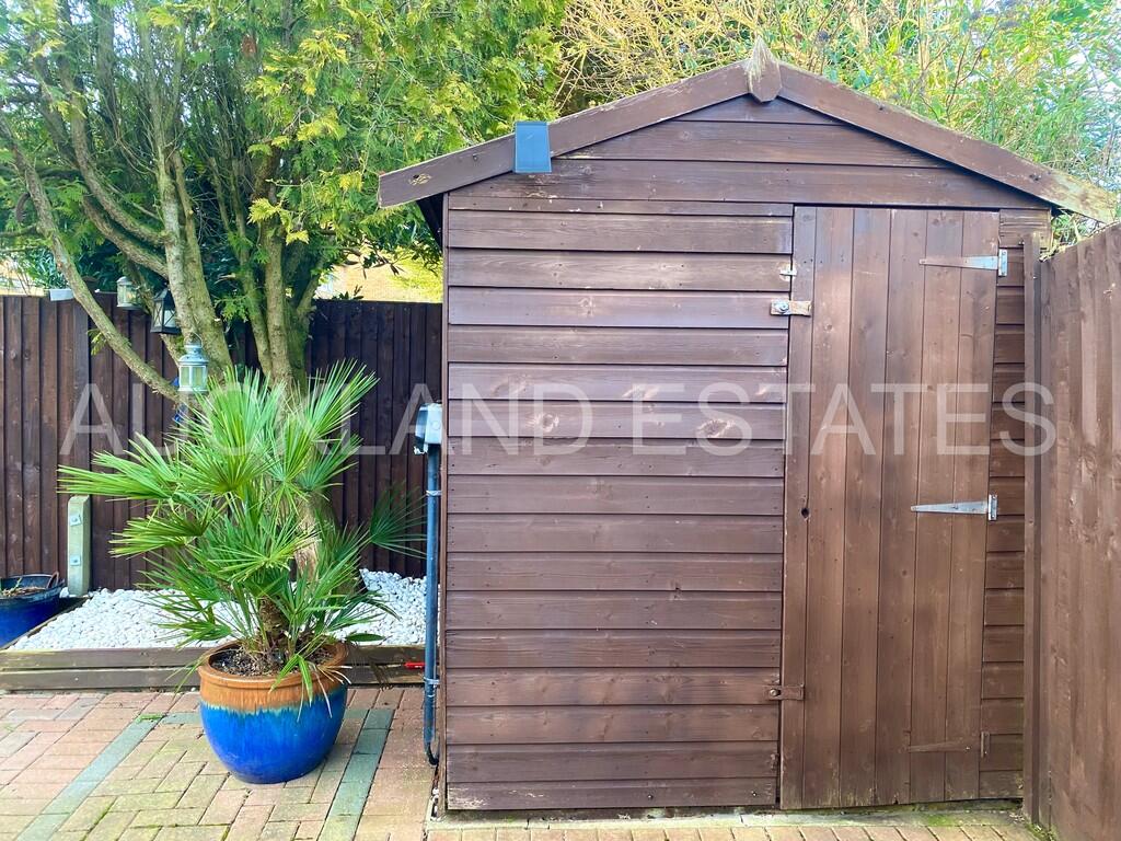 Additional image 26 of Vincenzo Close, Welham Green