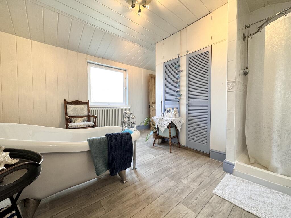 Additional image 24 of Highland Place, Aberdare