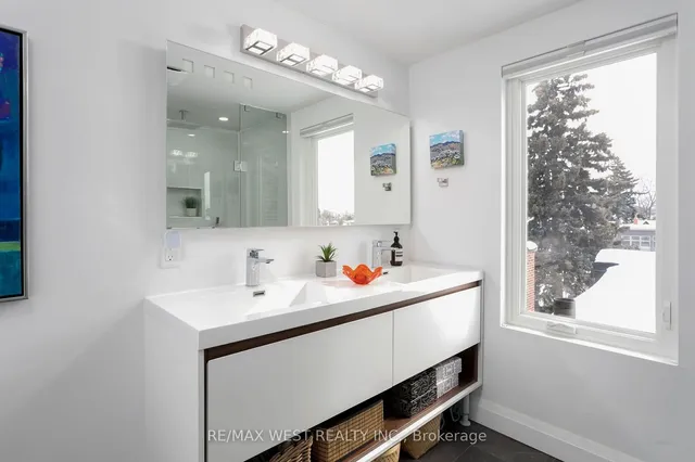 Additional image 28 of 193 Wright Ave