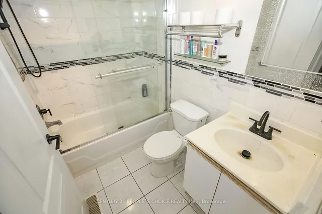 Additional image 32 of 81 Ravenscliffe Crt