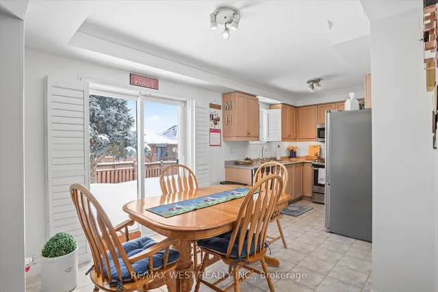 Additional image 10 of 19 Summerfield Cres