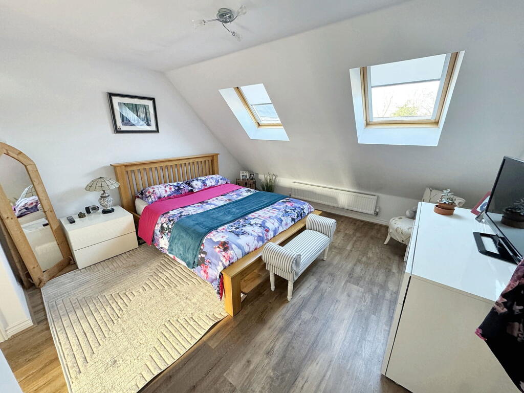 Additional image 18 of Dobede Way, Soham