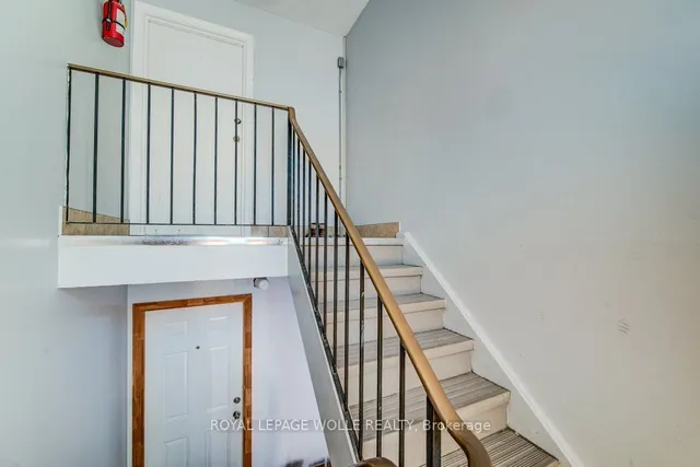 Additional image 10 of 103 Vicmount Dr