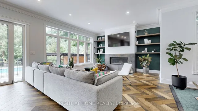 Additional image 5 of 10 Avery Ave