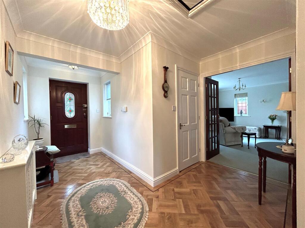 Additional image 17 of Woodgreen Road, Oldbury