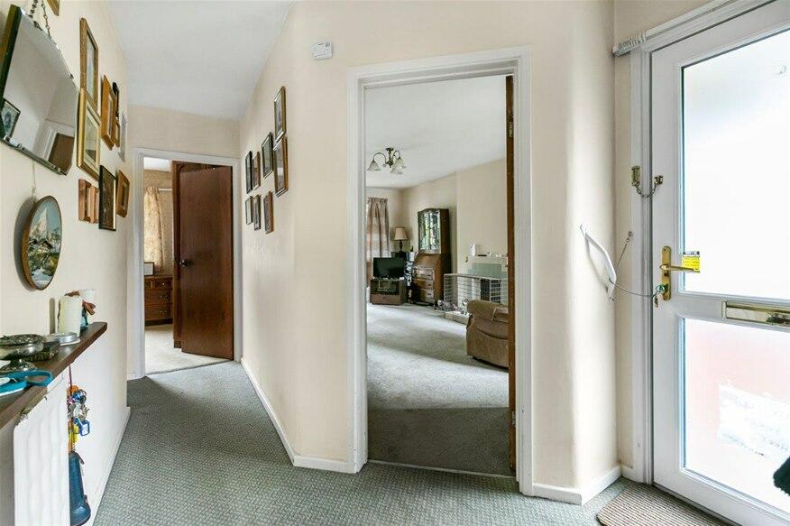 Additional image 7 of Park Rise Close, Harpenden, AL5