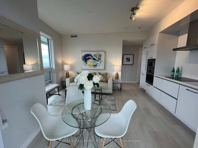 Additional image 4 of 2221 Yonge St Unit 4702