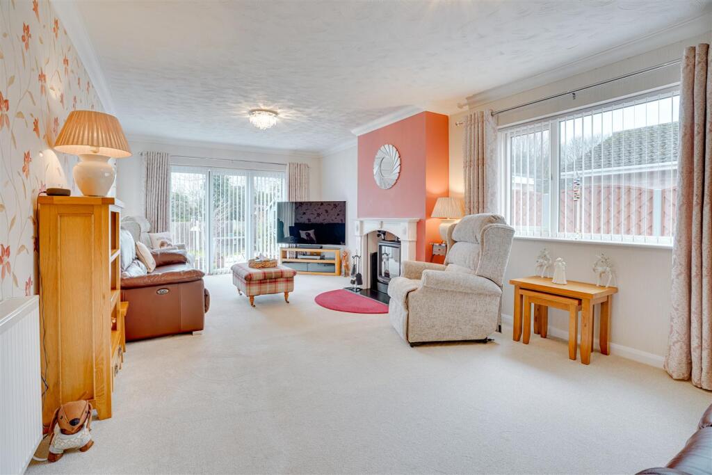 Additional image 9 of Leaders Way, Newmarket