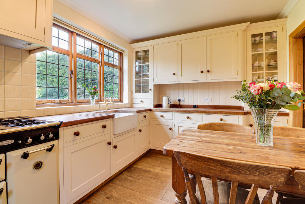 Additional image 10 of St. Stephens Avenue, St. Albans, Hertfordshire, AL3