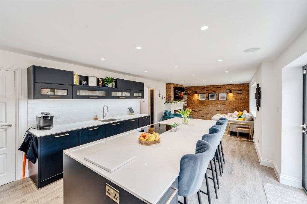 Additional image 23 of Vale Avenue, Findon Valley, Worthing, West Sussex, BN14