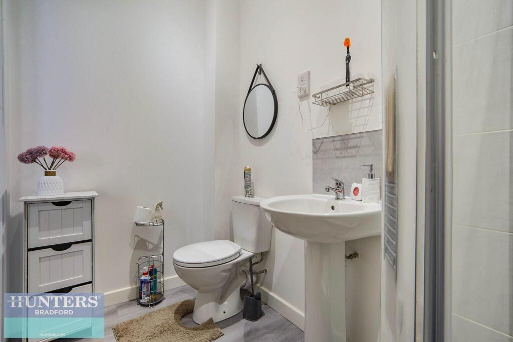 Additional image 14 of Card House, Bingley Road, Bradford BD9 6FF