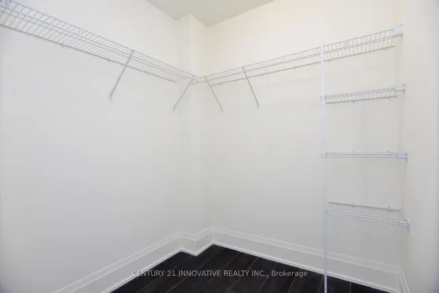 Additional image 31 of 509 Dundas St Unit 106