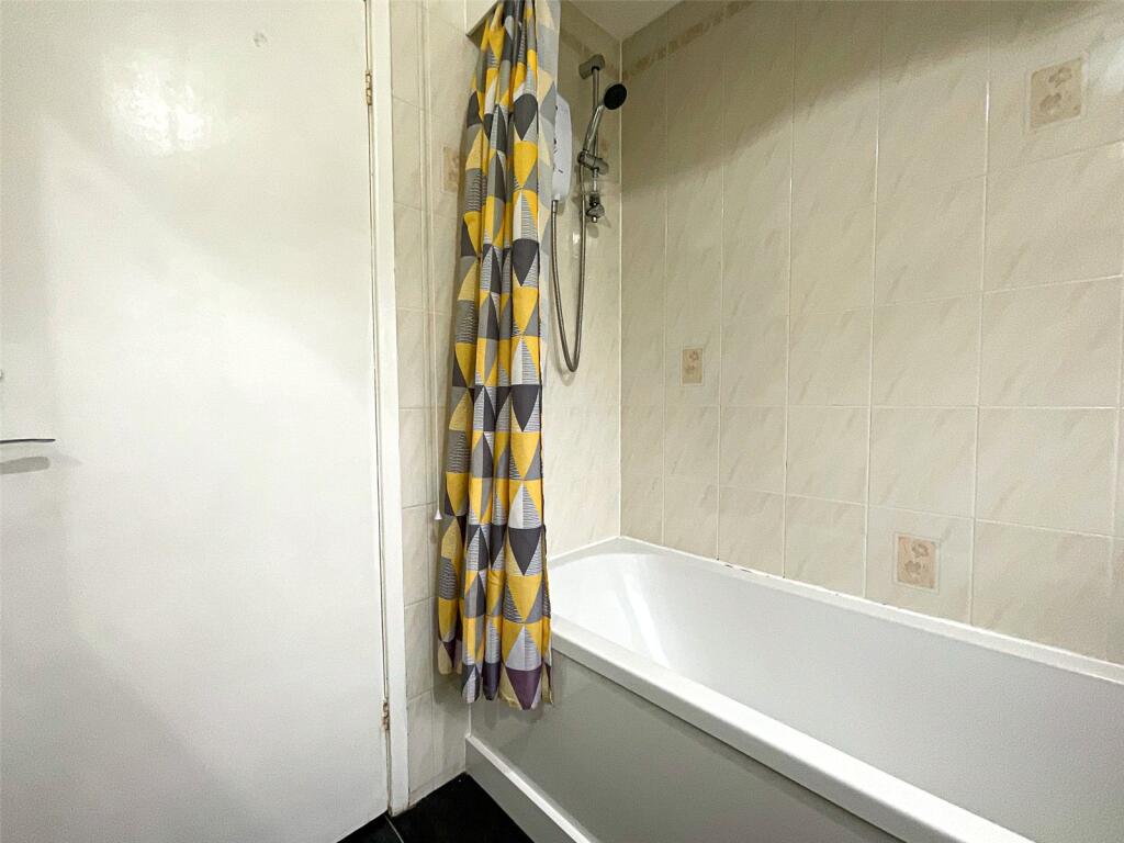 Additional image 21 of Longlands Drive, Tamworth, Staffordshire, B77