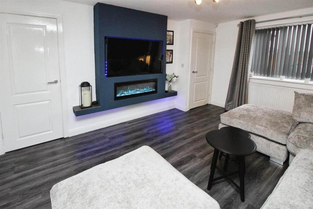 Additional image 6 of Redwood Crescent, Bradford, BD4 6FN