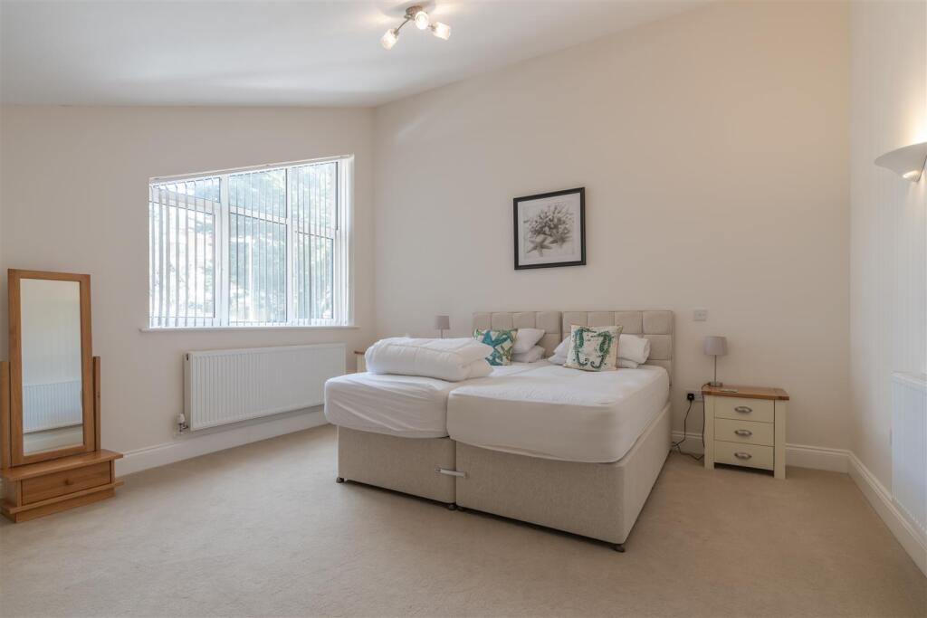 Additional image 16 of Chaddesley Glen, Sandbanks