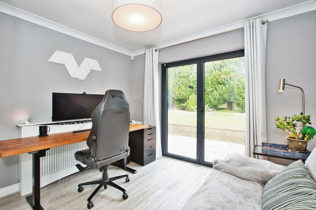 Additional image 10 of Ilchester Road, Yeovil