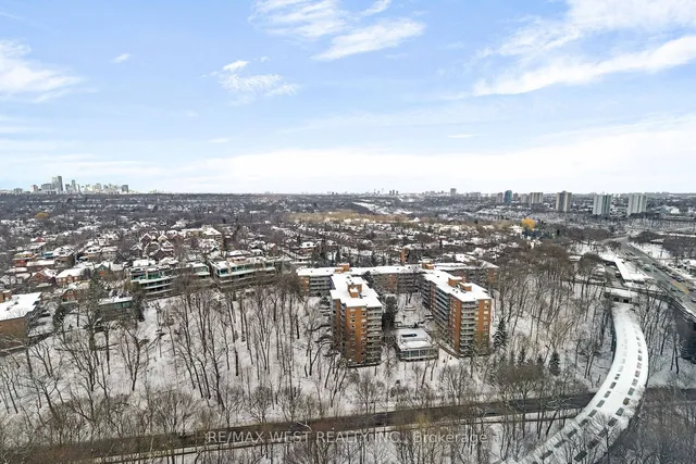 Additional image 29 of 575 Bloor St Unit 2102