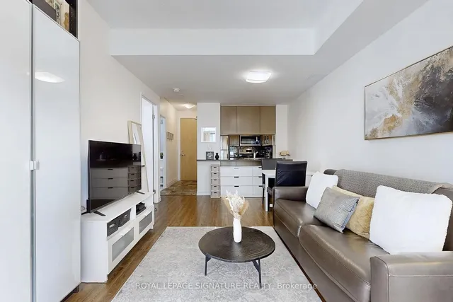 Additional image 11 of 70 Alexander St Unit 1004