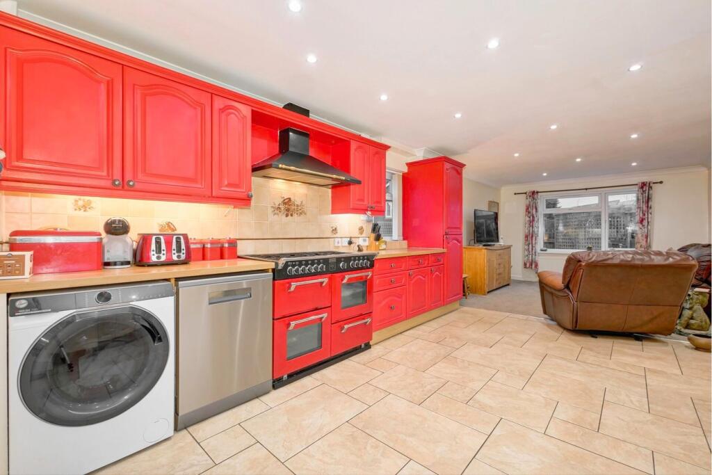 Additional image 11 of Hambleton Close, Eastbourne, BN23