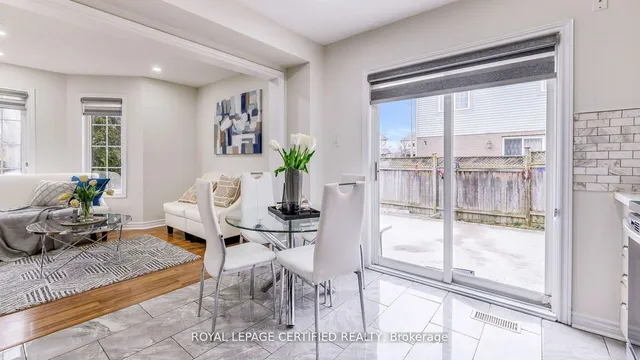 Additional image 14 of 27 Earl Grey Cres