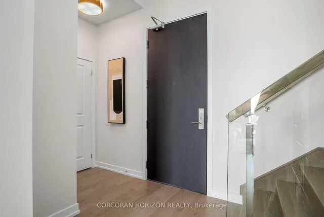 Additional image 3 of 55 Duke St Unit 423