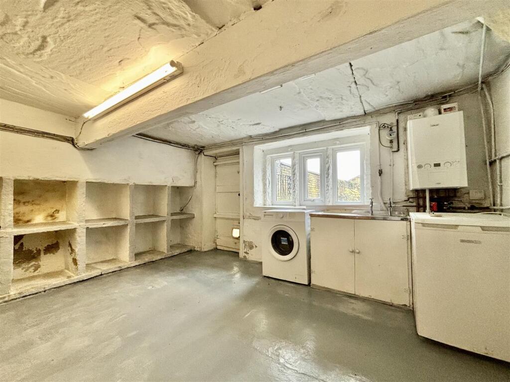 Additional image 7 of Calder Banks, Queensbury, Bradford