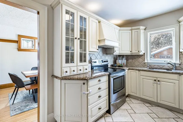 Additional image 10 of 32 Third St