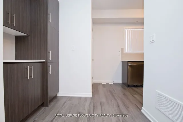 Additional image 4 of 225 Birmingham St Unit 160